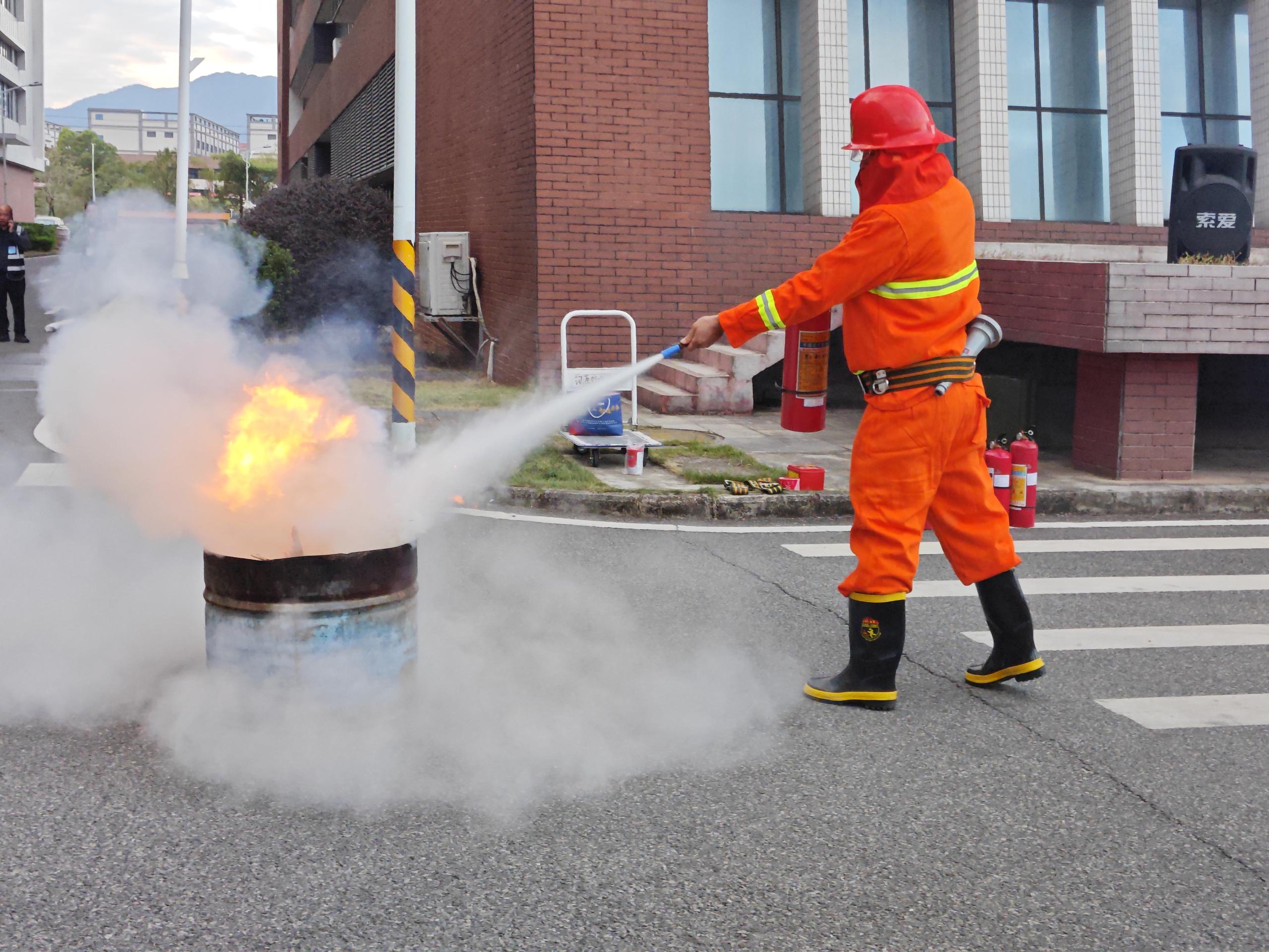 �����徲���أ�K1�����ֳɾ���2024�°�������Ӧ������